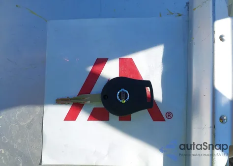 2018 Nissan Versa 1.6 Sv z USA, uszkodzony, nr VIN 3N1CN7AP6JK426761